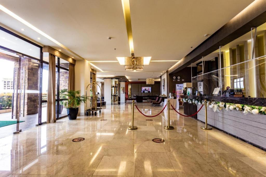 Splendido Hotel Tagaytay City Esterno foto