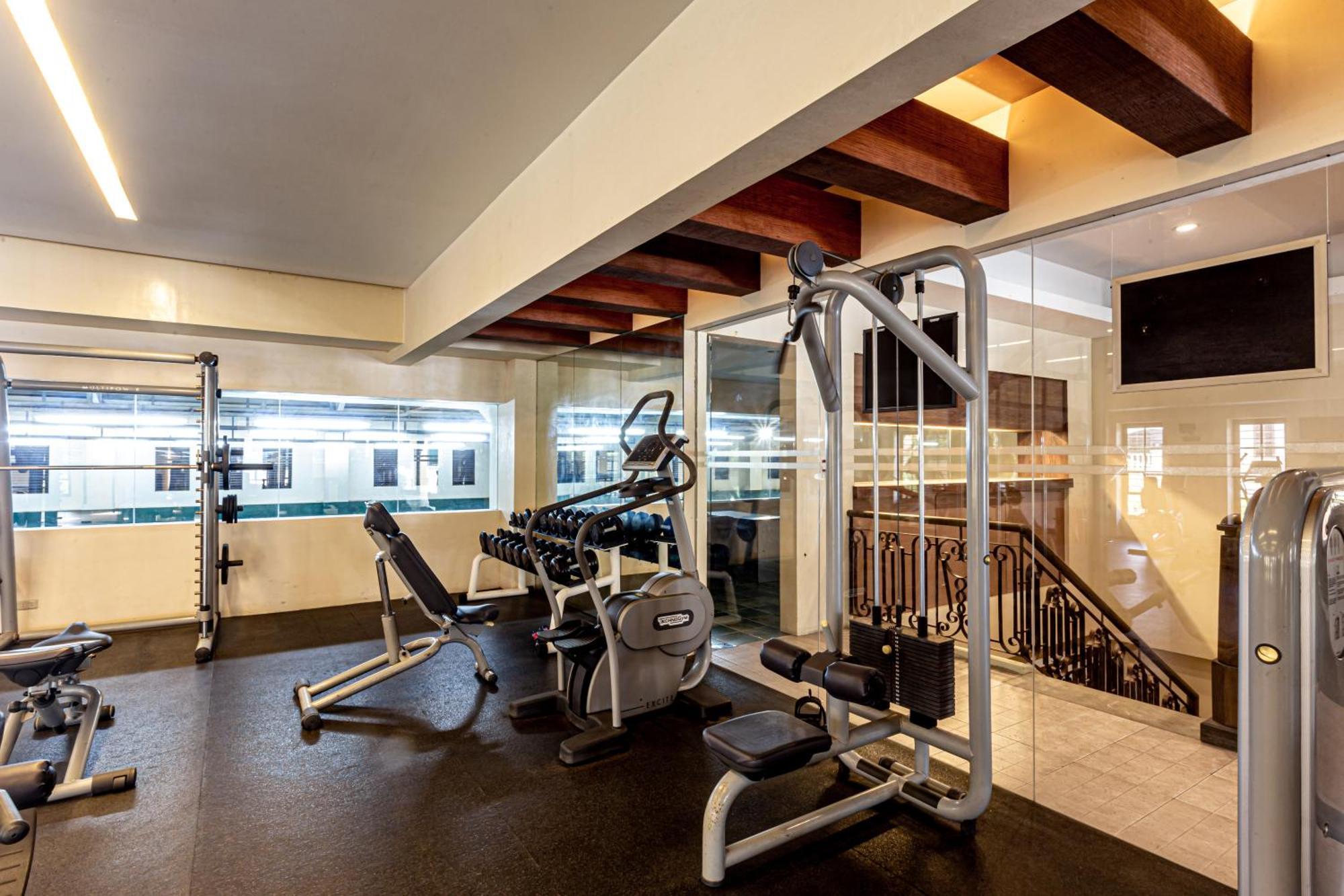 Splendido Hotel Tagaytay City Esterno foto