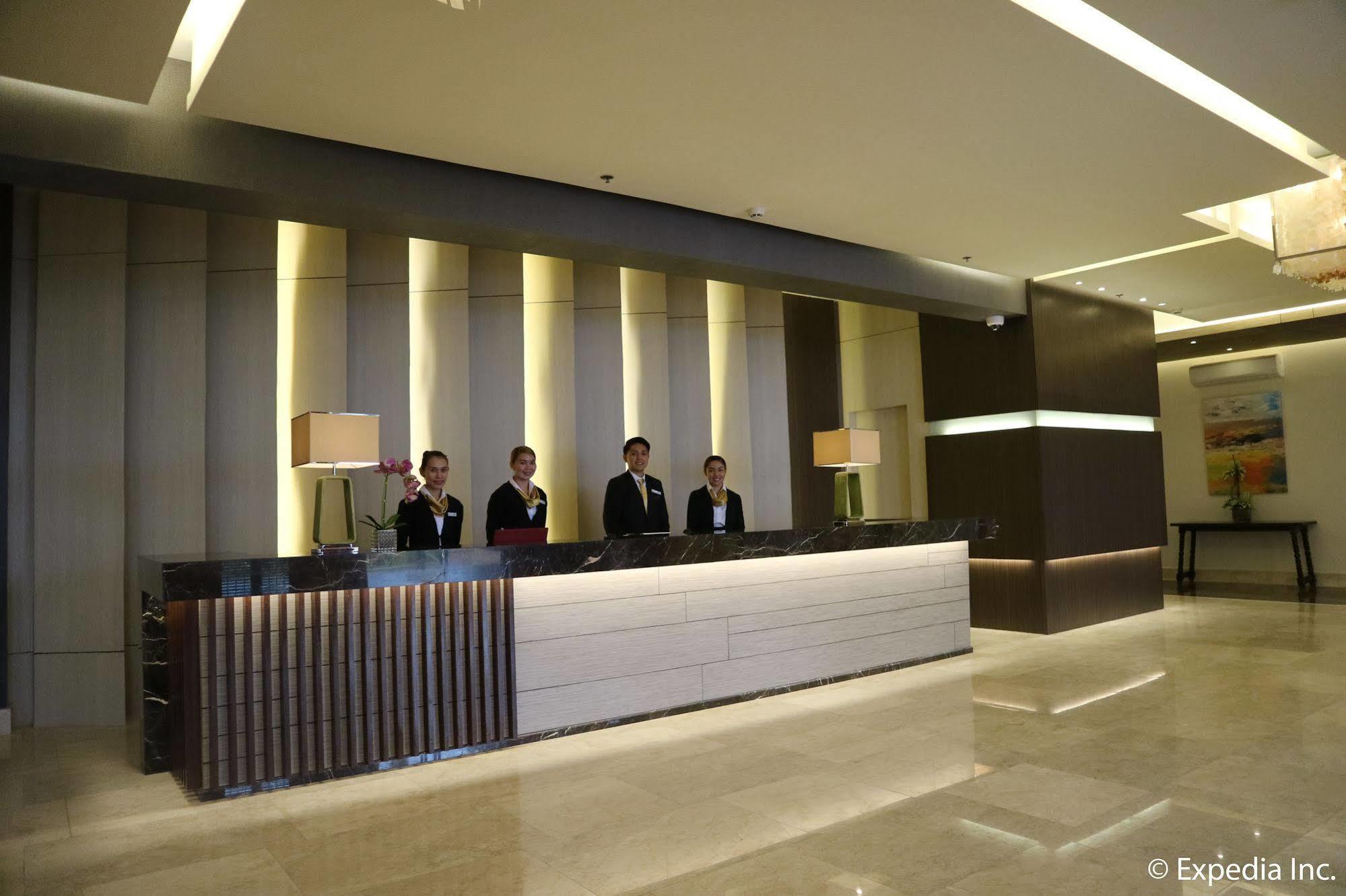 Splendido Hotel Tagaytay City Esterno foto